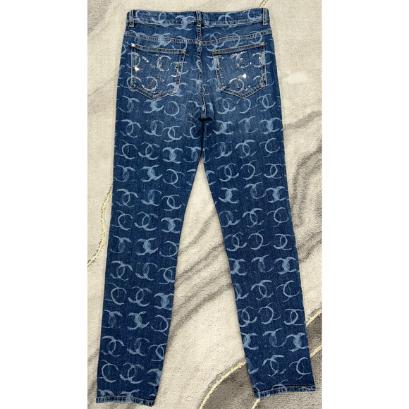 Chanel 23B Runway Dark Blue Denim White CC Printed Logo Sequin Skinny Jeans 42 - Picture 7 of 12